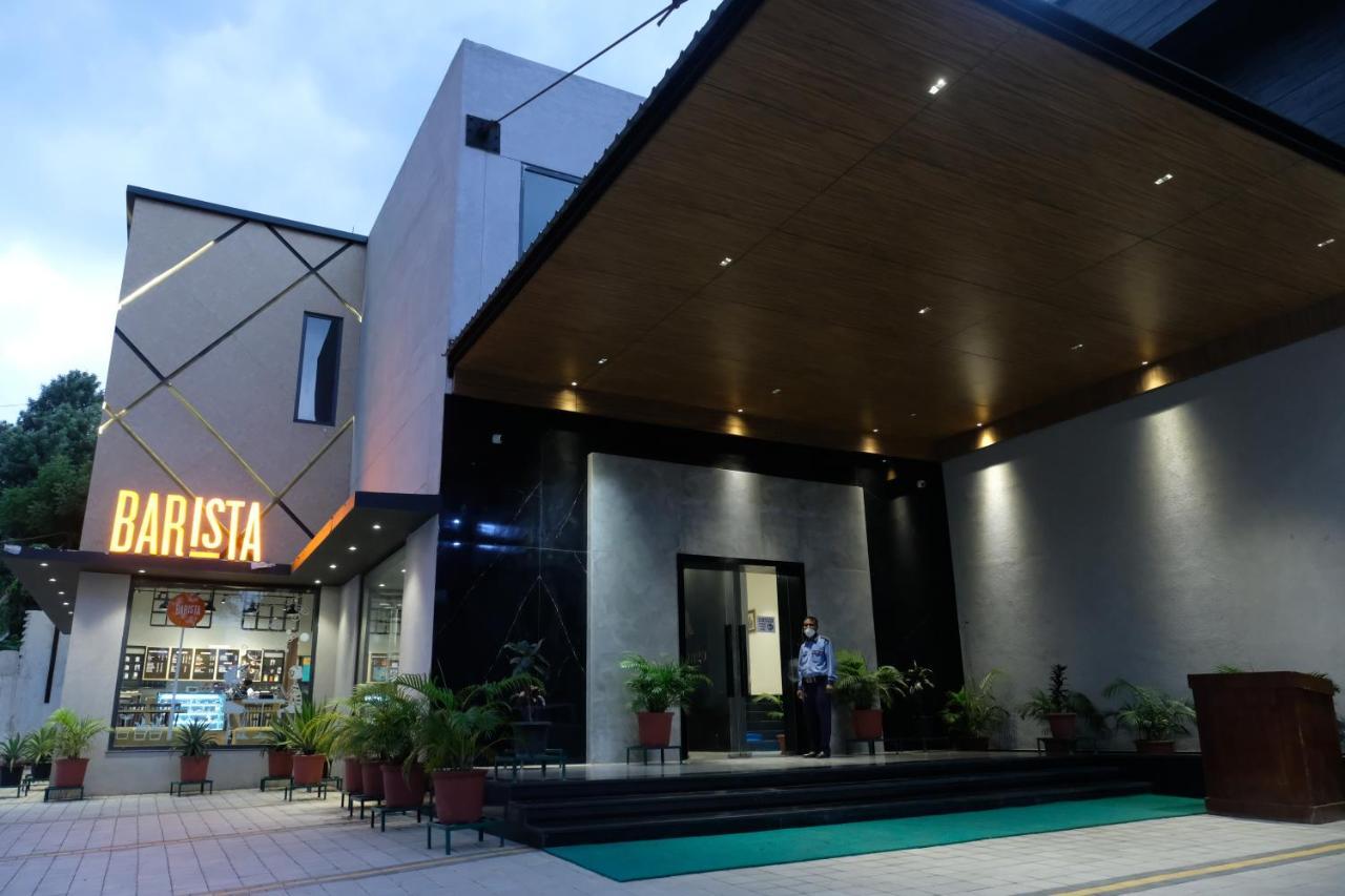 Black Mango Resort Kala Amb Exterior photo